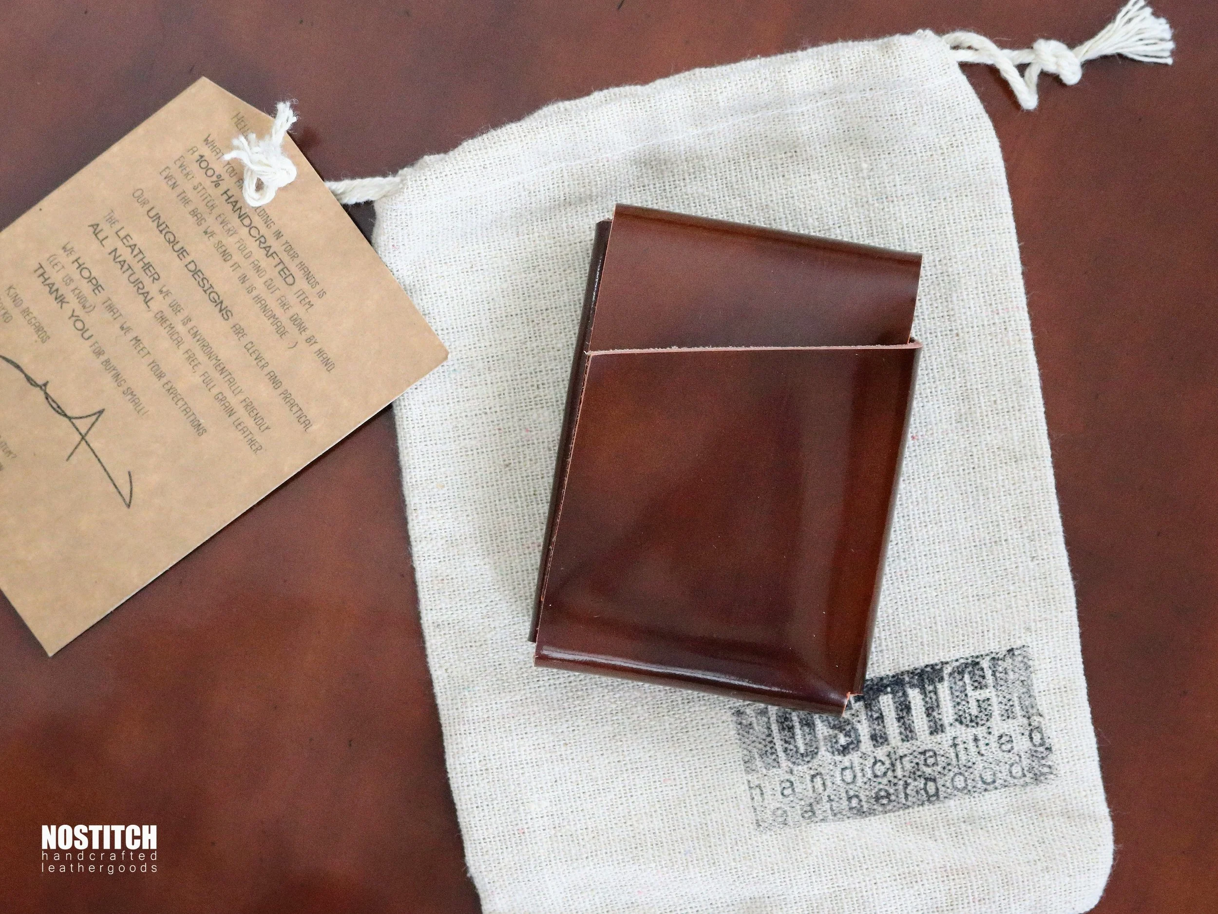 The Joker is Minimal Stitchless Leather Wallet made from vegetable